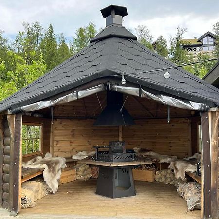 Brustadbua Bergset Luaran gambar