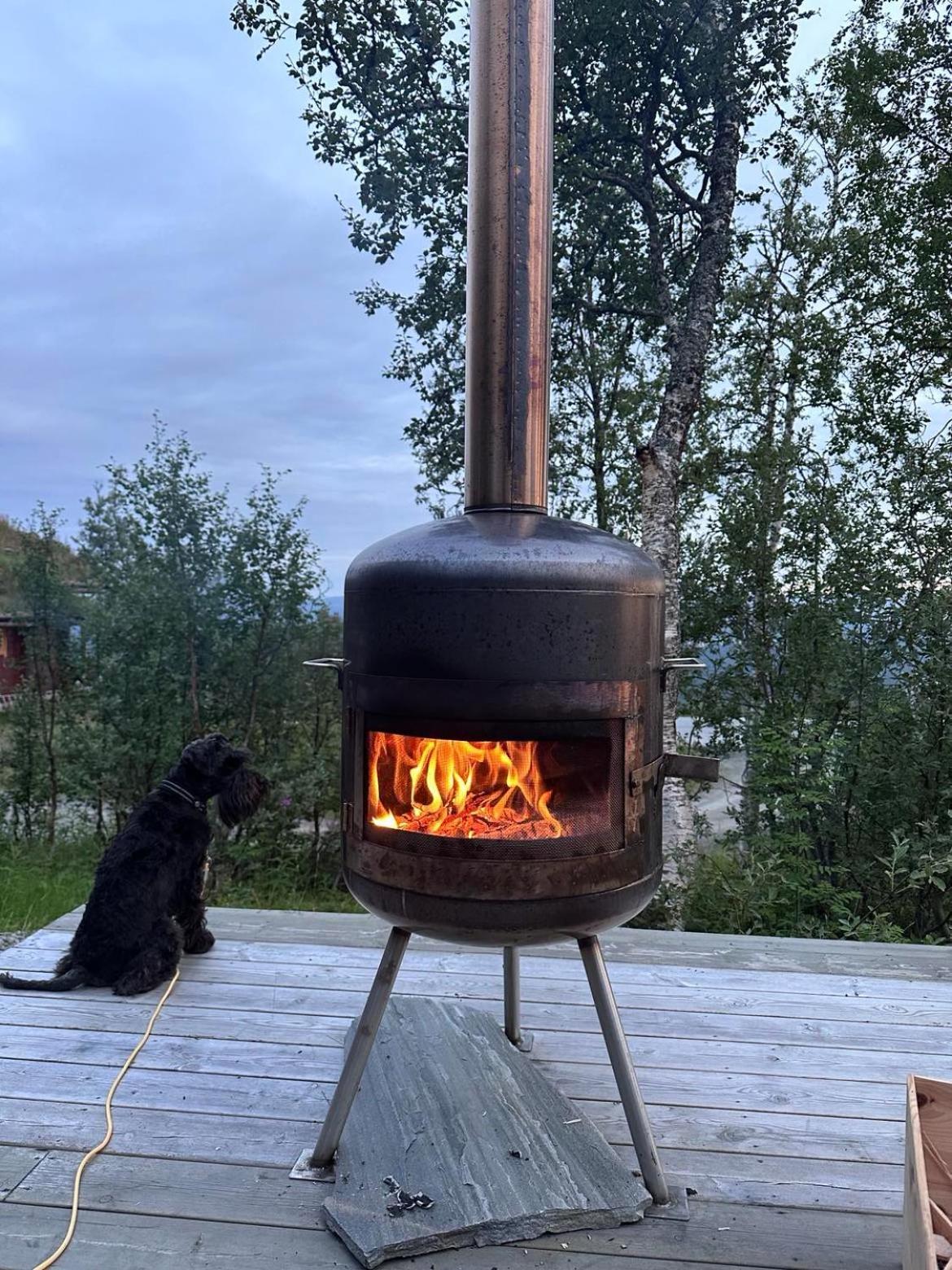 Brustadbua Bergset Luaran gambar